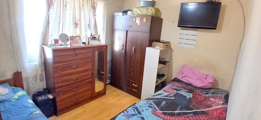 3 Bedroom Property for Sale in Lentegeur Western Cape